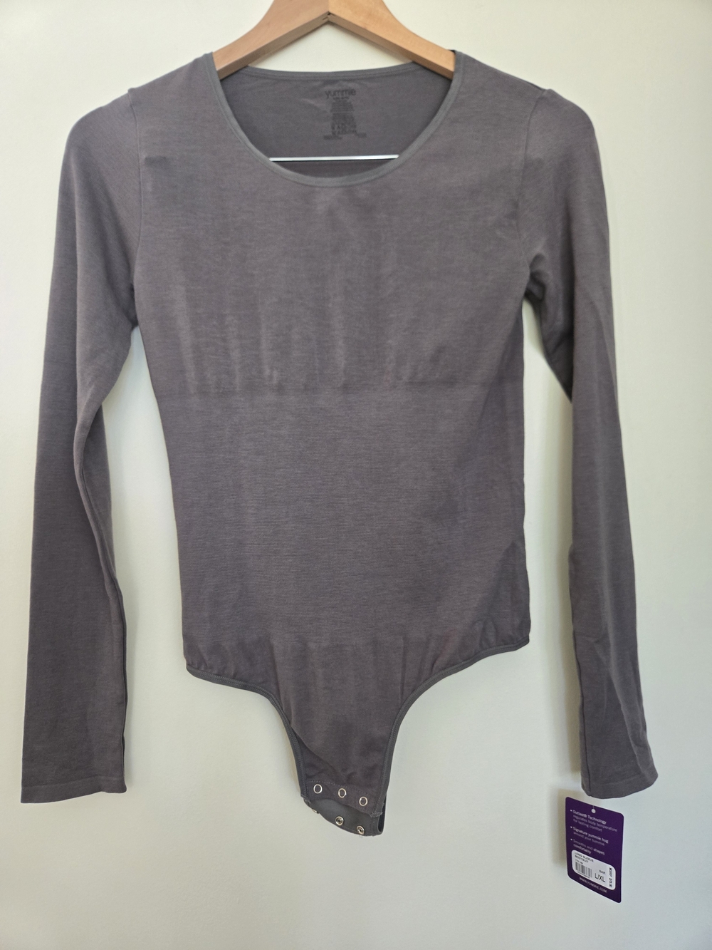 Long-Sleeve Women’s Shaping Bodysuit in Gray